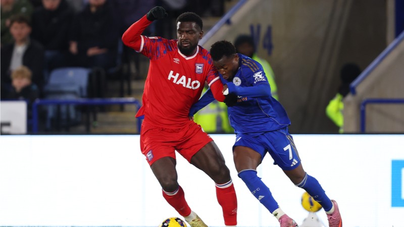 Ipswich quyết tâm đánh bại Leicester