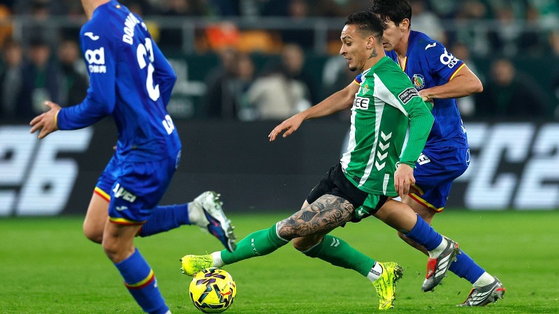 Real Betis gặp khó trước Getafe